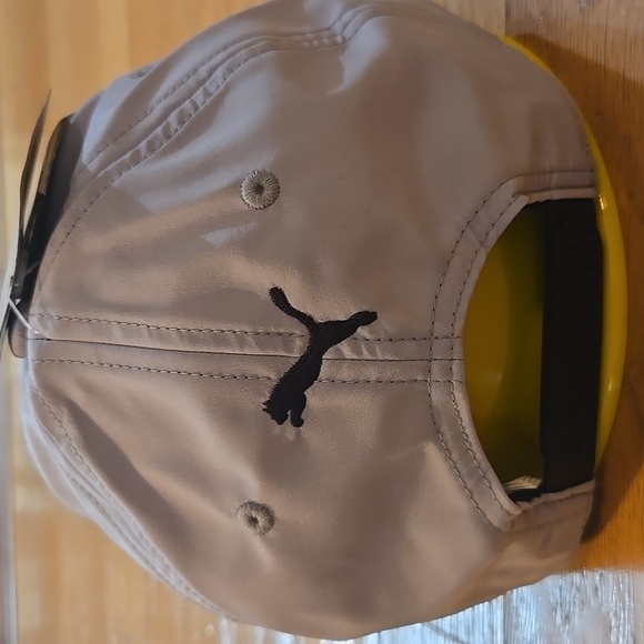 Mercedes Benz AMG Petronas F1 Team PUMA Hat Gray Adjustable Snapback Cap - Picture 6 of 10